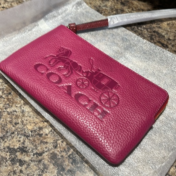 Coach Large Colorblock Embossed Horse and Carriage Corner Zip Wristlet - Picture 5 of 7